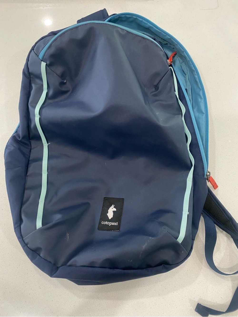 Cotopaxi blue vaya 18L backpack